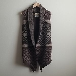 M. Rena Sleeveless Cardigan